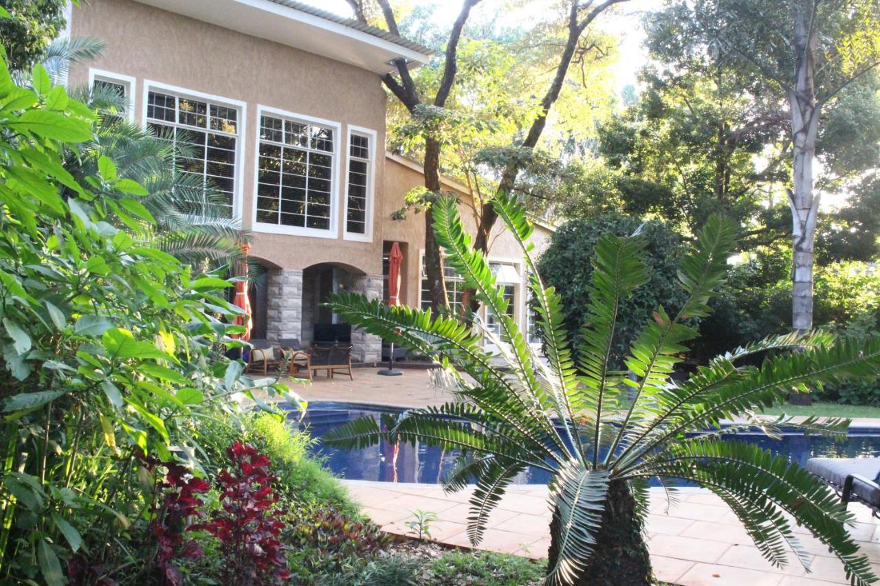 Sandalwood Lodge Harare Exterior photo