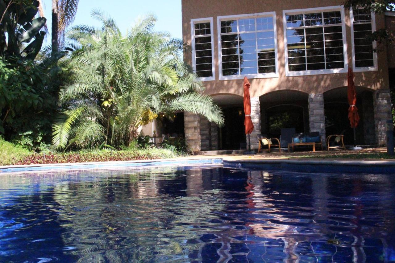 Sandalwood Lodge Harare Exterior photo